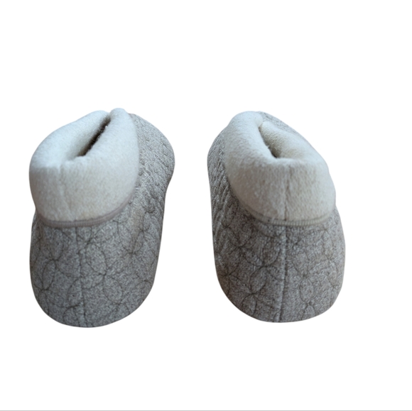 Acorn Tan Quilted Slippers Womens Size 6.5-7.5 - Picture 5 of 11